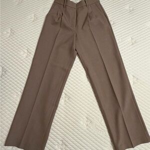 Aritzia Effortless Pant in Taupe Brown